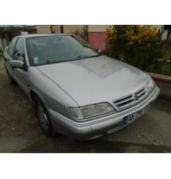 Optique avant secondaire gauche (feux)(clignotant) CITROEN XANTIA Photo n°6