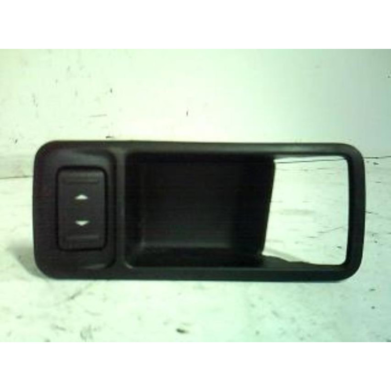 Interrupteur de leve vitre avant droit FORD C-MAX 1