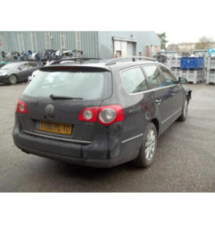 Moteur leve vitre avant gauche VOLKSWAGEN PASSAT 5 Photo n°6