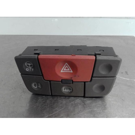 Bouton de warning FIAT PANDA 2 Photo n°1