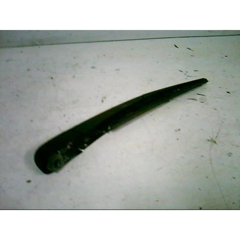 Bras essuie glace arriere RENAULT MEGANE 2