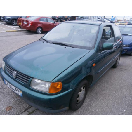 Optique avant secondaire gauche (feux)(clignotant) VOLKSWAGEN POLO 3