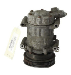 Compresseur clim RENAULT CLIO 2 Photo n°4