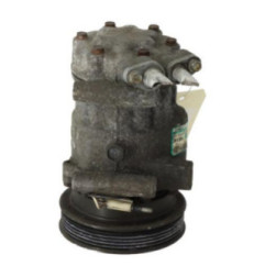 Compresseur clim RENAULT CLIO 2 Photo n°5