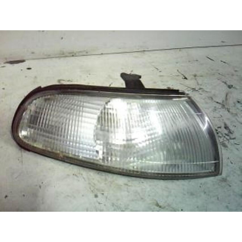 Optique avant secondaire droit (feux)(clignotant) MAZDA 626 3