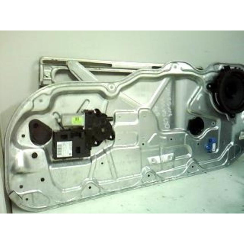 Moteur leve vitre avant droit VOLVO C 30