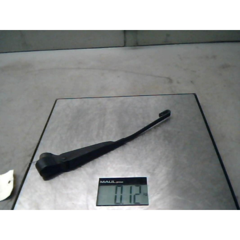 Bras essuie glace arriere SUZUKI LIANA