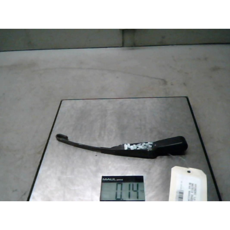 Bras essuie glace arriere HYUNDAI MATRIX
