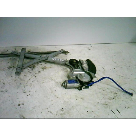 Moteur leve vitre avant droit HYUNDAI MATRIX Photo n°1