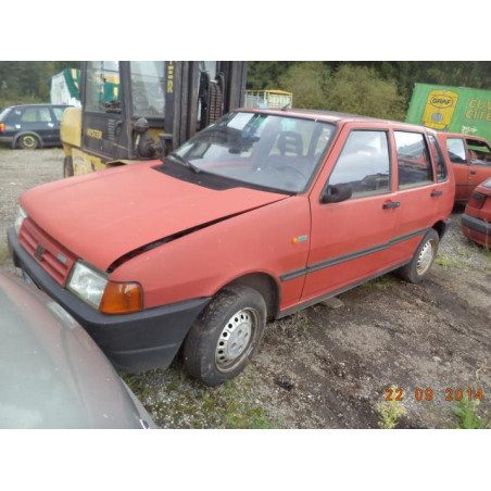 Optique avant secondaire gauche (feux)(clignotant) FIAT UNO