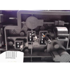 Feu arriere secondaire droit (feux) CITROEN XANTIA Photo n°4