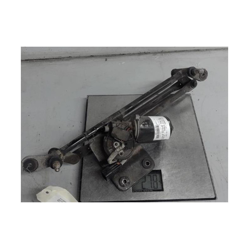 Moteur essuie glace avant HYUNDAI MATRIX