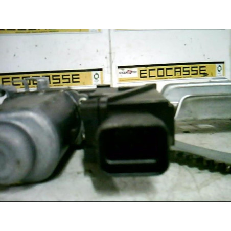 Moteur leve vitre avant droit OPEL MERIVA A
