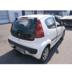 Moteur essuie glace arriere PEUGEOT 107 Photo n°7