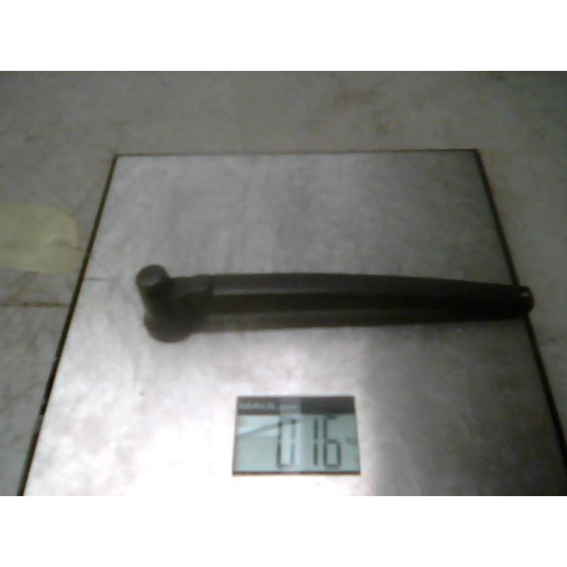 Bras essuie glace arriere VOLKSWAGEN FOX