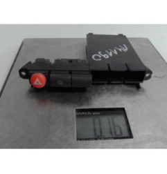 Bouton de warning SEAT IBIZA 3 Photo n°1