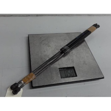 Verin de coffre OPEL CORSA D Photo n°1