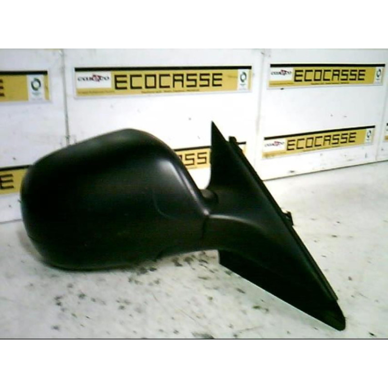 Retroviseur droit AUDI A4 1