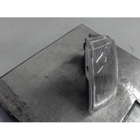 Optique avant secondaire gauche (feux)(clignotant) RENAULT R19