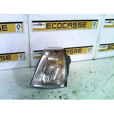Optique avant secondaire gauche (feux)(clignotant) RENAULT CLIO 1 Photo n°1