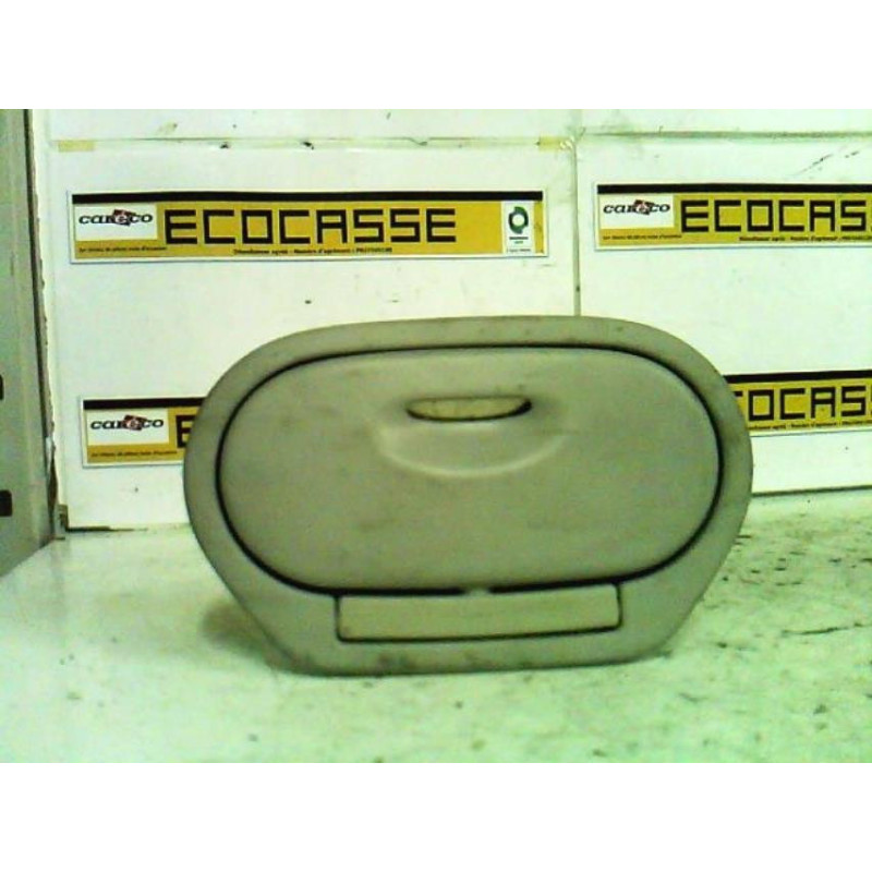 Eclairage de plafonnier RENAULT GRAND SCENIC 2