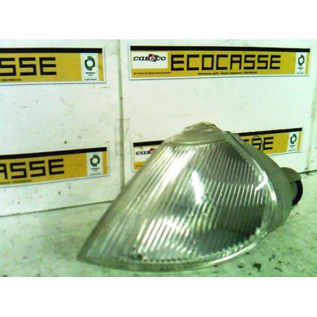 Optique avant secondaire gauche (feux)(clignotant) RENAULT LAGUNA 1 Photo n°1