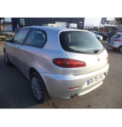 Feu arriere principal gauche (feux) ALFA ROMEO 147 Photo n°8