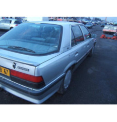 Verin de coffre RENAULT R25 Photo n°6