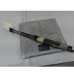 Verin de coffre RENAULT CLIO 1 Photo n°3