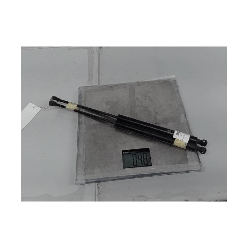 Verin de coffre RENAULT MEGANE 1