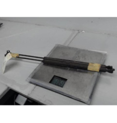 Verin de coffre CITROEN SAXO Photo n°1