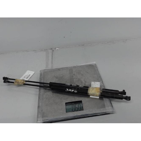 Verin de coffre CITROEN SAXO Photo n°1
