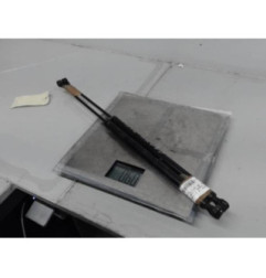 Verin de coffre CITROEN SAXO