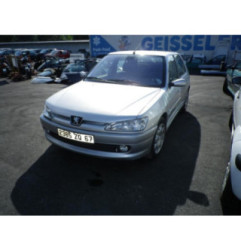 Verin de capot PEUGEOT 306 Photo n°3