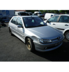 Verin de capot PEUGEOT 306 Photo n°4