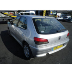 Verin de capot PEUGEOT 306 Photo n°6