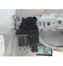 Moteur leve vitre avant droit OPEL COMBO C Photo n°4