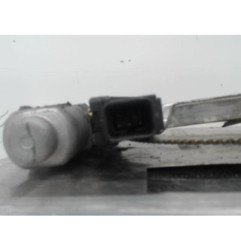 Moteur leve vitre avant droit OPEL COMBO C Photo n°5