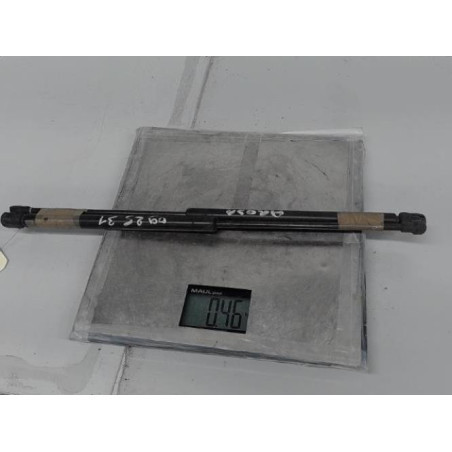 Verin de coffre SEAT AROSA Photo n°1