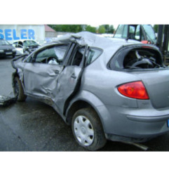 Verin de coffre SEAT TOLEDO 3 Photo n°6