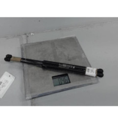 Verin de coffre FIAT PUNTO 2 Photo n°1