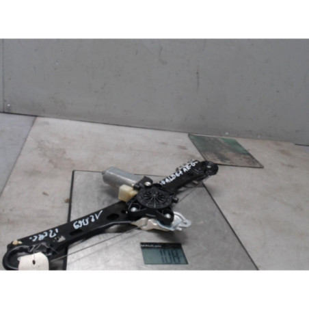 Moteur leve vitre arriere gauche MERCEDES CLASSE C 203 Photo n°1