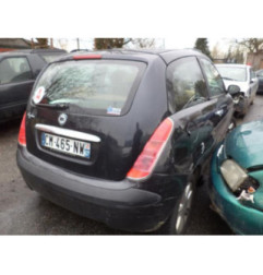 Aile avant droit LANCIA YPSILON 4 Photo n°12
