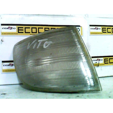 Optique avant secondaire droit (feux)(clignotant) MERCEDES CLASSE V 638 Photo n°1