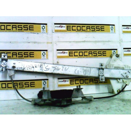 Moteur leve vitre arriere droit HYUNDAI TERRACAN Photo n°1