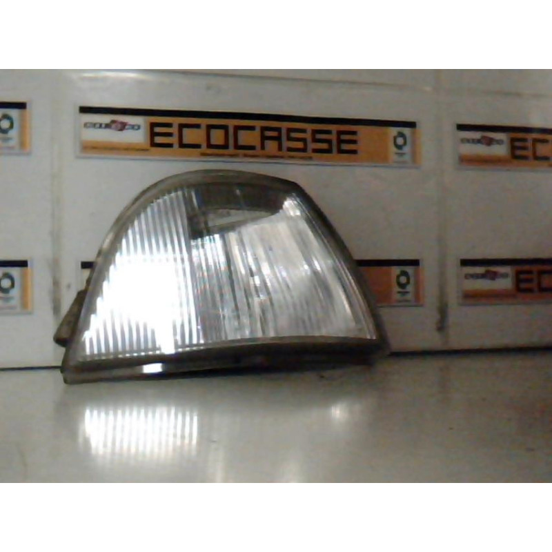 Optique avant secondaire droit (feux)(clignotant) RENAULT ESPACE 2