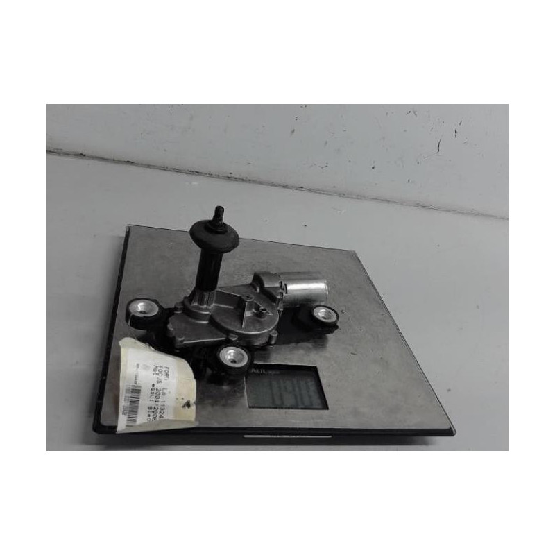 Moteur essuie glace arriere FORD FOCUS 2