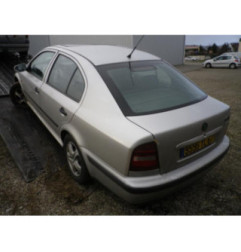 Feu arriere principal droit (feux) SKODA OCTAVIA 1 Photo n°6