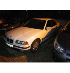 Optique avant secondaire droit (feux)(clignotant) BMW SERIE 3 E36 Photo n°3