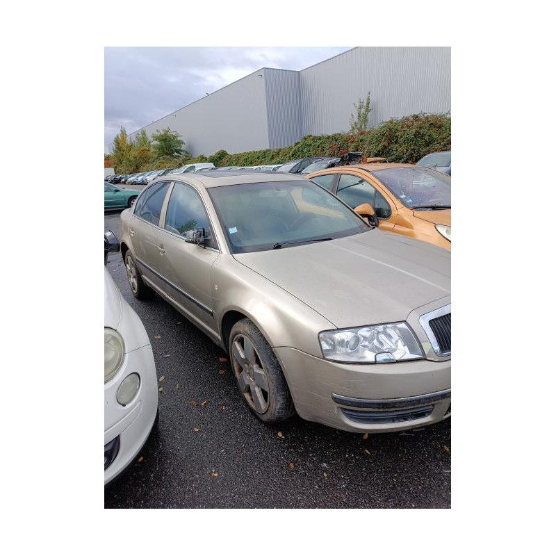 Porte avant gauche SKODA SUPERB 1